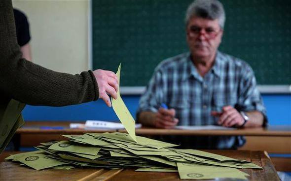 1 Kasım'dan referanduma oylar nasıl değişti? 8