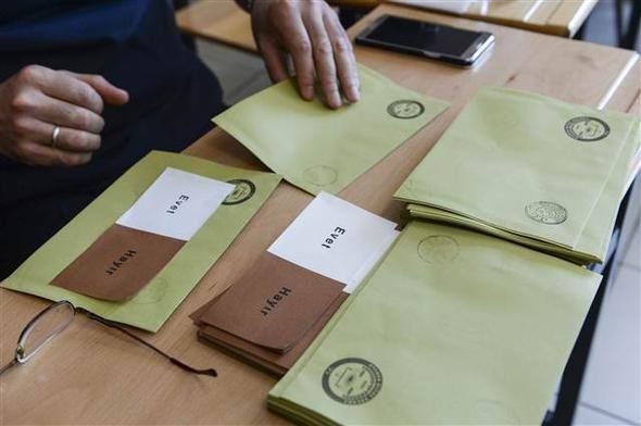 1 Kasım'dan referanduma oylar nasıl değişti? 48