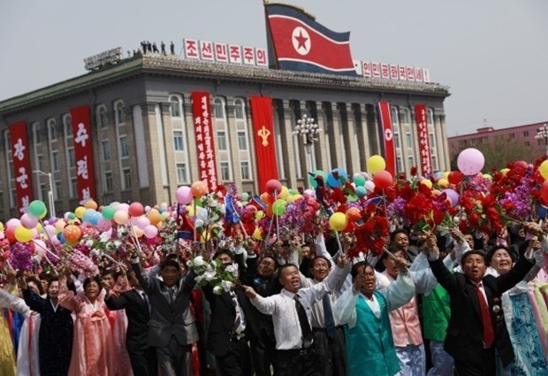 Sahte füzeyle gözdağı 14