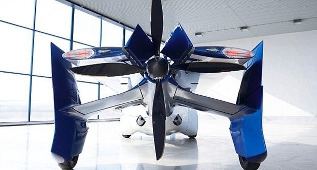 Uber 'uçan taksi' için tarih verdi 7