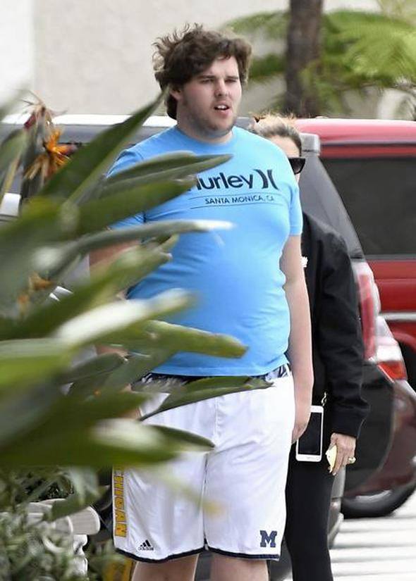 Ünlü oyuncunun oğlu şaşırttı 5