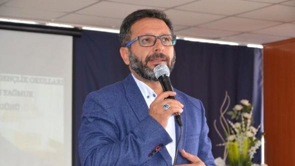 İşte en çok kazanan Türk yazarlar 18