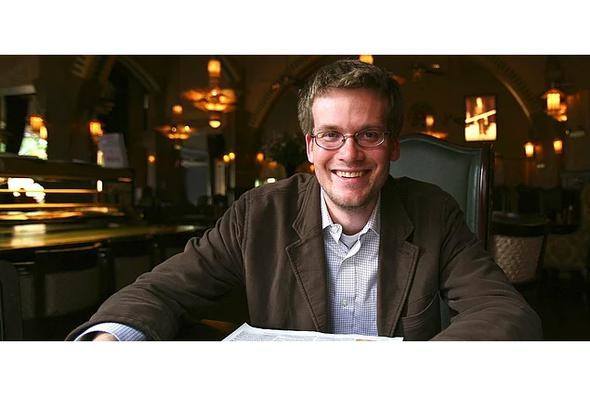 İşte en çok kazanan Türk yazarlar 26