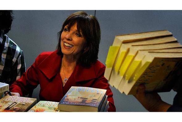 İşte en çok kazanan Türk yazarlar 29