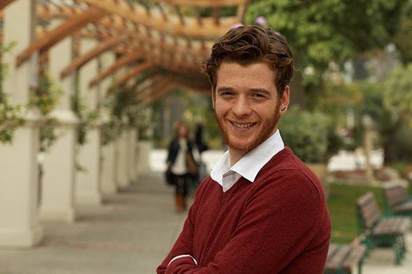 İşte en çok kazanan Türk yazarlar 7