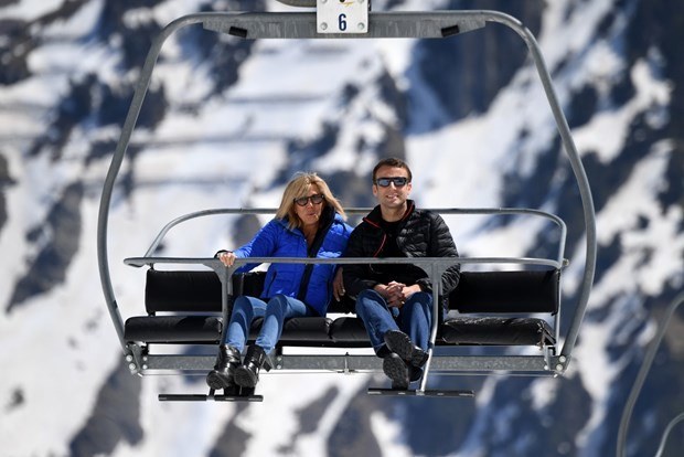 Emmanuel Macron kimdir? 24