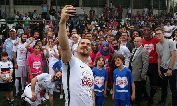 'İçerde' oyuncularını hiç böyle görmediniz 23