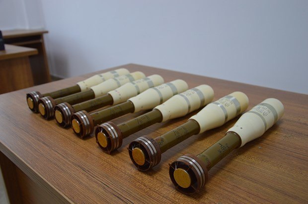 Batan Rus gemisindeki mühimmat sandığı kıyıya vurdu 3