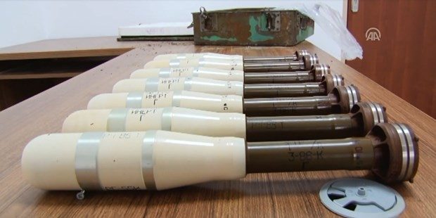 Batan Rus gemisindeki mühimmat sandığı kıyıya vurdu 5