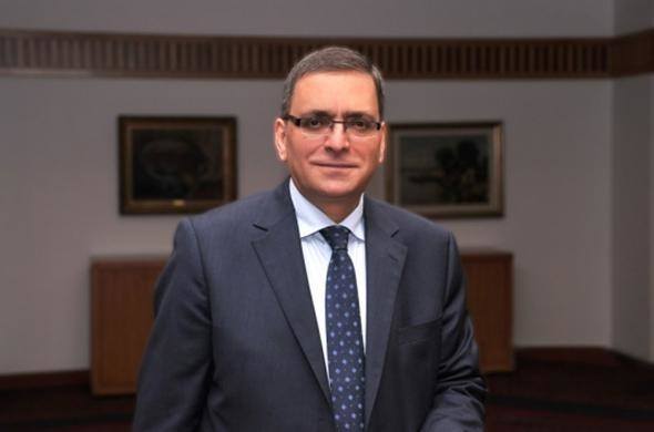 Kendi sektörüne damga vuran 100 Türk 9