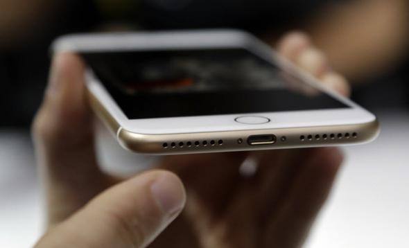 iPhone 8 fotoğrafları sızdı 31