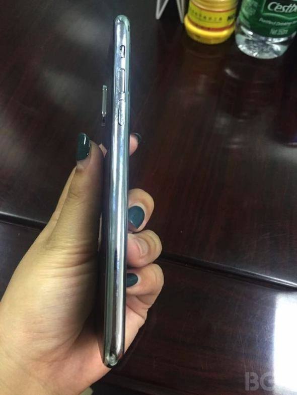 iPhone 8 fotoğrafları sızdı 9
