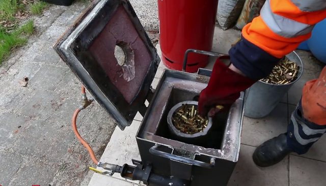 Dört rulman satın alarak kendi stres çarkını yaptı! 28