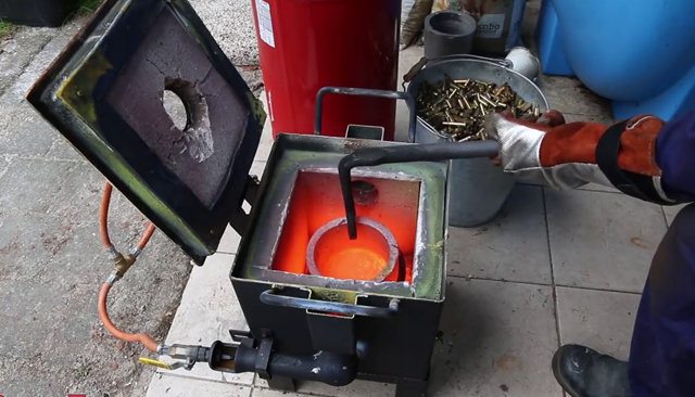 Dört rulman satın alarak kendi stres çarkını yaptı! 31