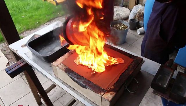 Dört rulman satın alarak kendi stres çarkını yaptı! 35