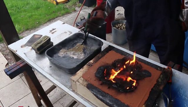 Dört rulman satın alarak kendi stres çarkını yaptı! 39