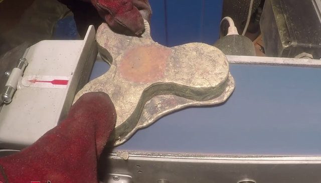 Dört rulman satın alarak kendi stres çarkını yaptı! 40