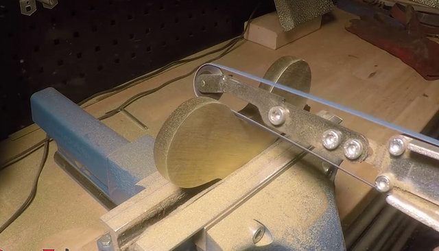 Dört rulman satın alarak kendi stres çarkını yaptı! 42