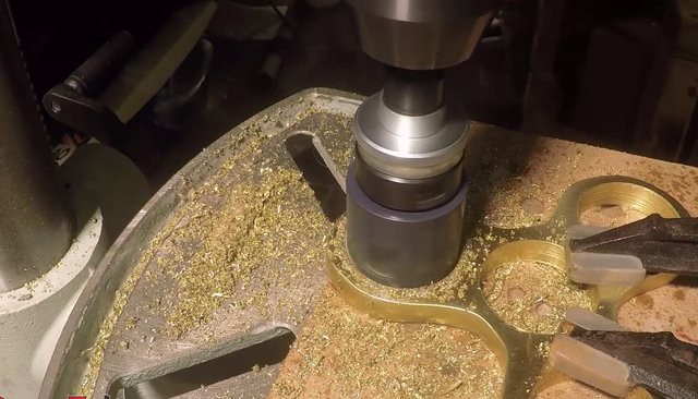 Dört rulman satın alarak kendi stres çarkını yaptı! 46