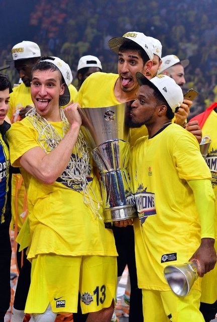 Tarihi geceden tarihi kareler 9