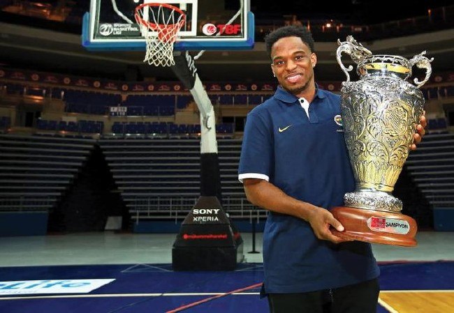 Hapishaneden zirveye: Bobby Dixon 8