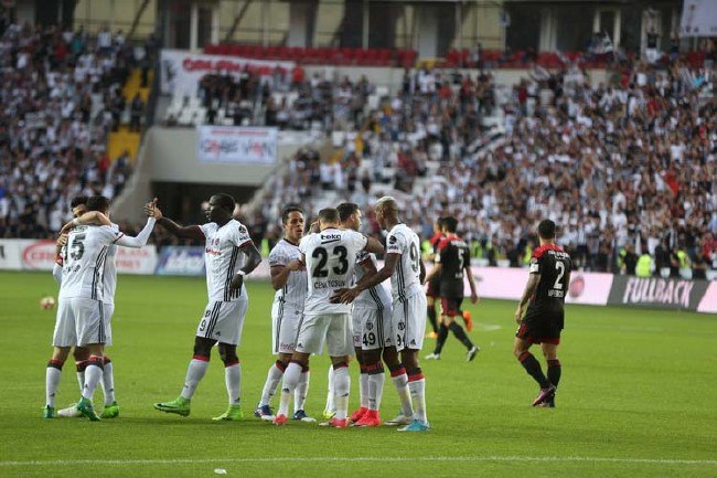 Şampiyon Beşiktaş! 35
