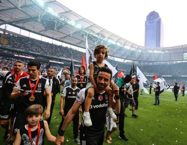 Beşiktaş'ın şampiyonluk kutlamasından kareler 45