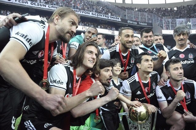 Beşiktaş'ın şampiyonluk kutlamasından kareler 8