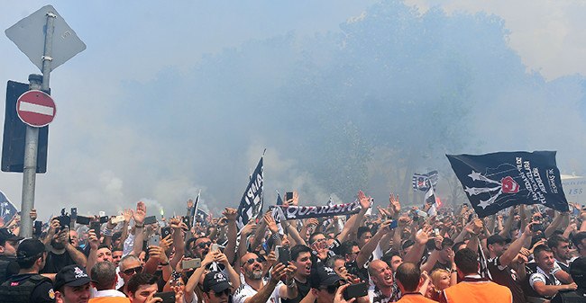 Beşiktaş'ın şampiyonluk kutlamasından kareler 57