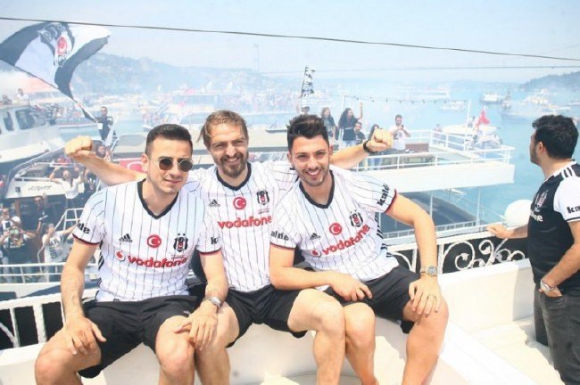 Beşiktaş'ın şampiyonluk kutlamasından kareler 88