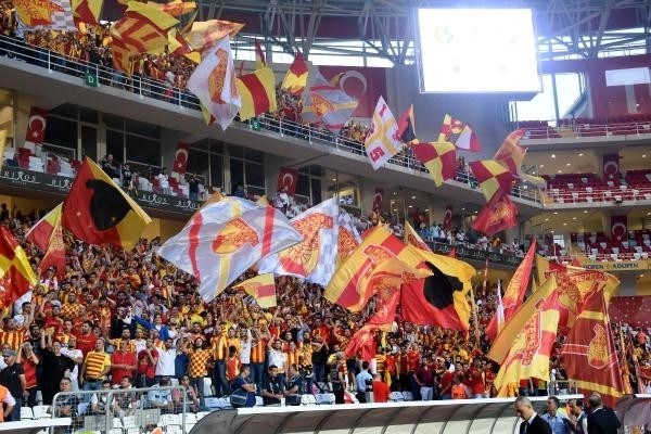 Eskişehir-Göztepe maçından şoke eden görüntüler 29