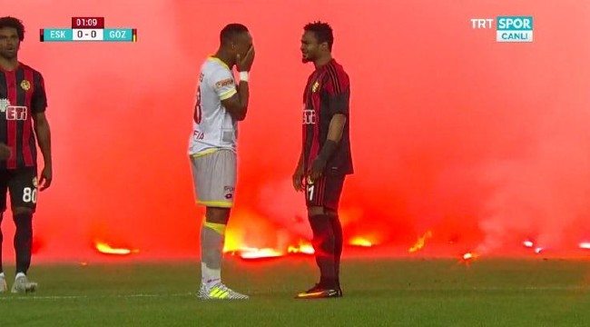 Eskişehir-Göztepe maçından şoke eden görüntüler 37