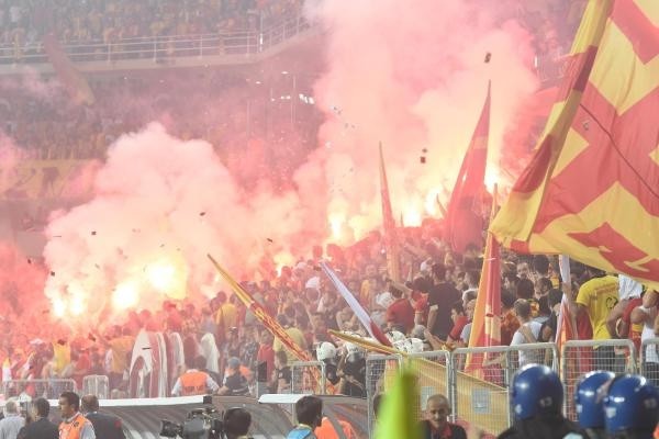 Eskişehir-Göztepe maçından şoke eden görüntüler 14