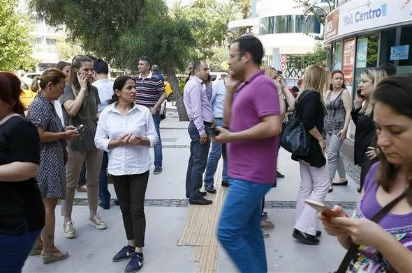 Depremden ilk görüntüler 3