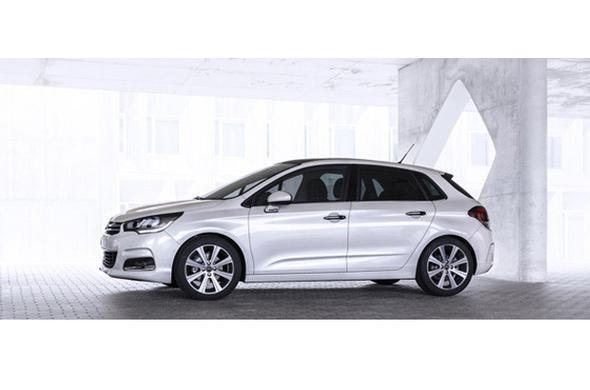 En az yakan benzinli otomobil modelleri 6