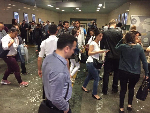 Sağanak gibi fotoğraf yağdı 3