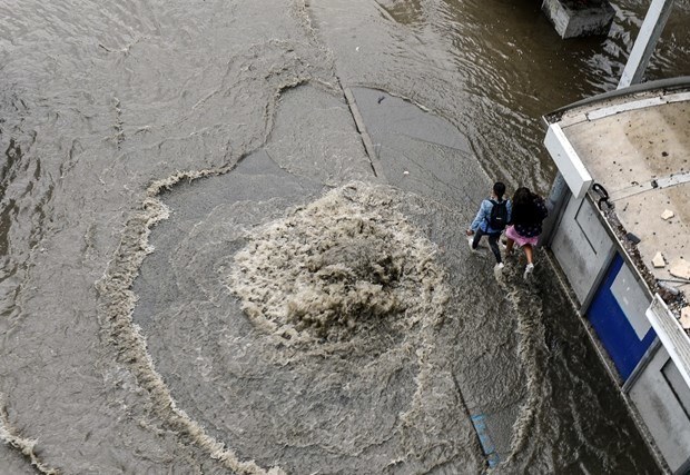 Sağanak gibi fotoğraf yağdı 5