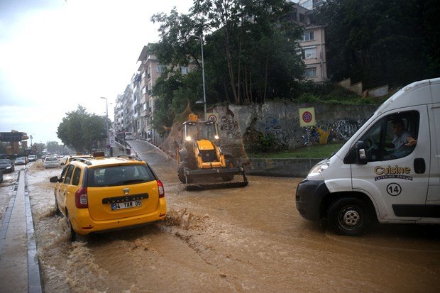 Sağanak gibi fotoğraf yağdı 11