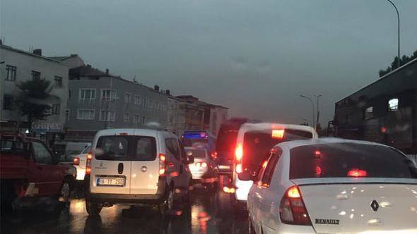 Sağanak gibi fotoğraf yağdı 25