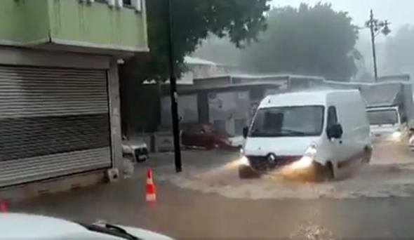 Sağanak gibi fotoğraf yağdı 54