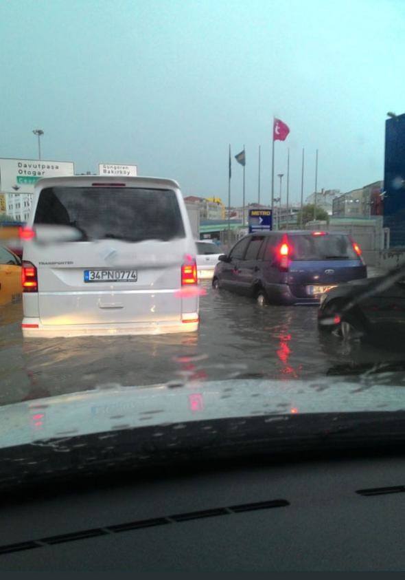 Sağanak gibi fotoğraf yağdı 28