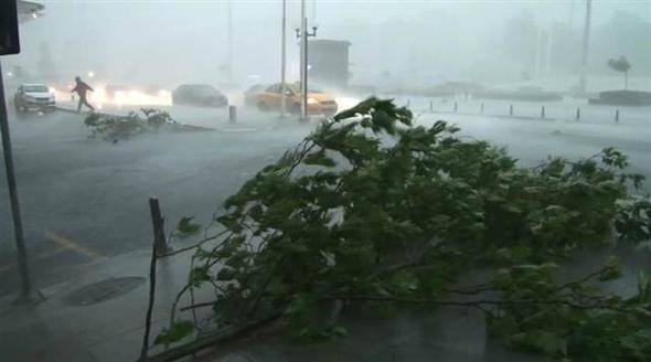 Sağanak gibi fotoğraf yağdı 67