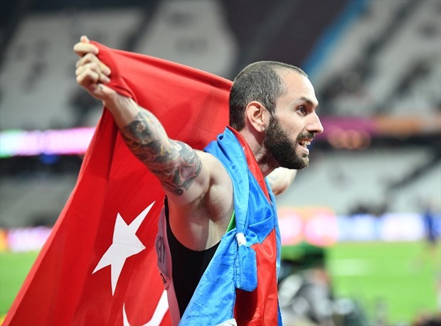 Ramil Guliyev'in tarihi başarısı dünya basınında 8