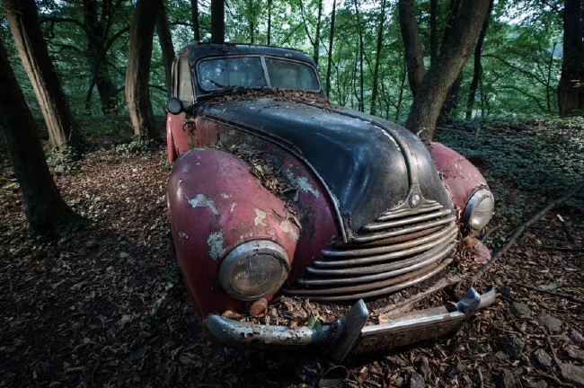 Sanat için otomobillerini hurdaya çıkardı 5