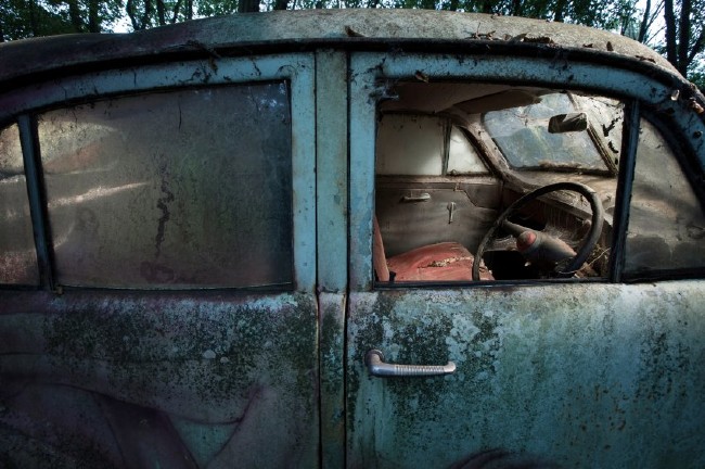 Sanat için otomobillerini hurdaya çıkardı 10