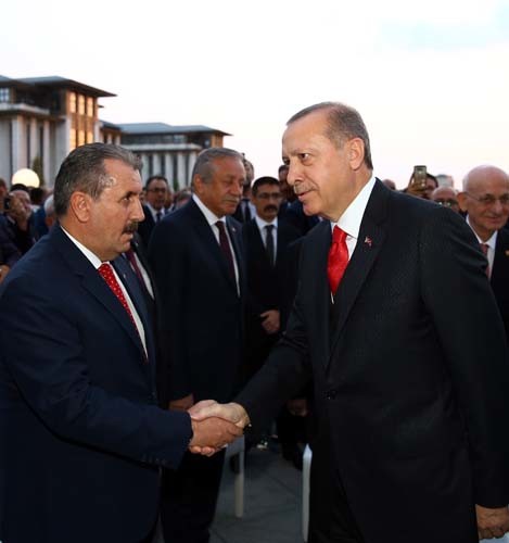 30 Ağustos resepsiyona kimler katıldı? 44