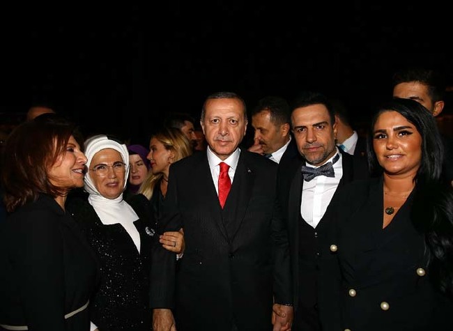 30 Ağustos resepsiyona kimler katıldı? 5