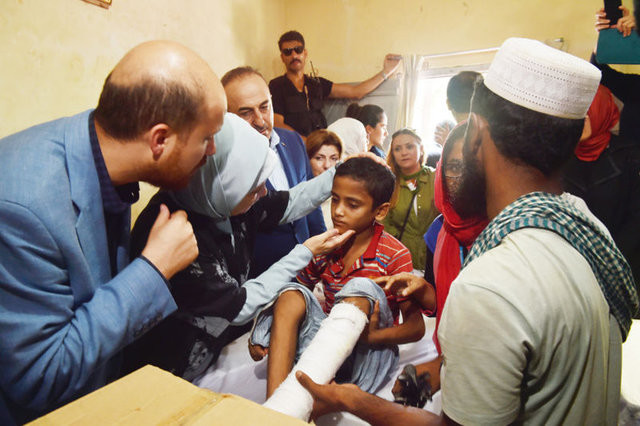 Emine Erdoğan acılarına ortak oldu 10