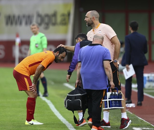 Selçuk İnan'a Antalya maçı sonrası büyük tepki 3