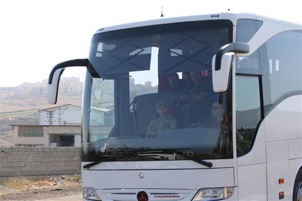 Gece yarısı İdlib'e girdiler... komandolar sınırda 3